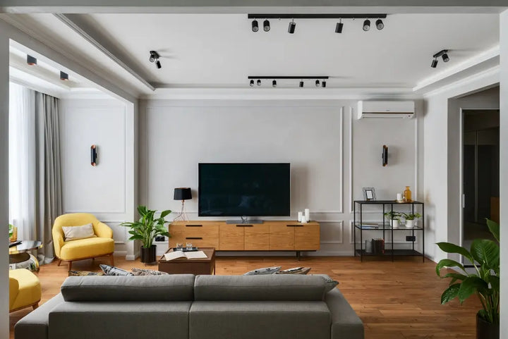 Stylish and Practical: 5 Tips for Decorating Your TV Stand
